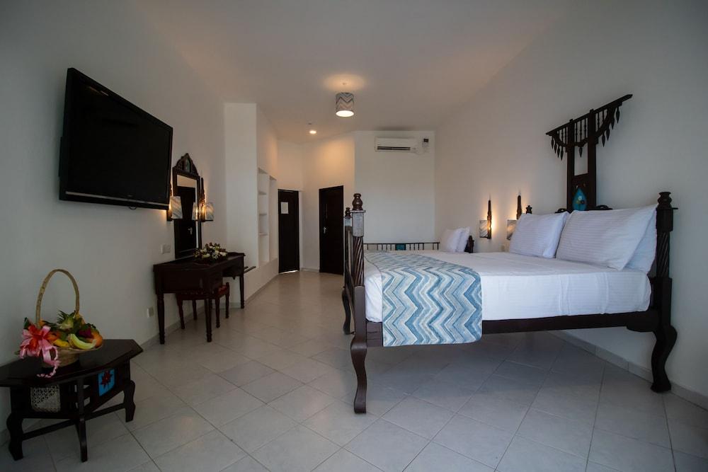 Bamburi Beach Hotel Dış mekan fotoğraf